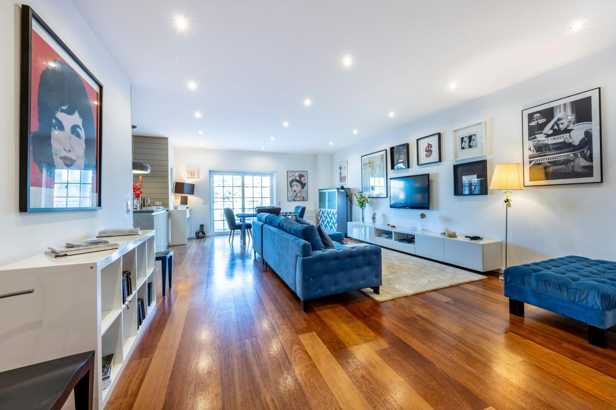 South East Wind Apartment